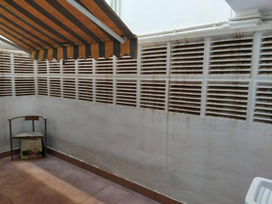 Bajo Puerta De Alcazaba Apartment Retamar  Exterior photo