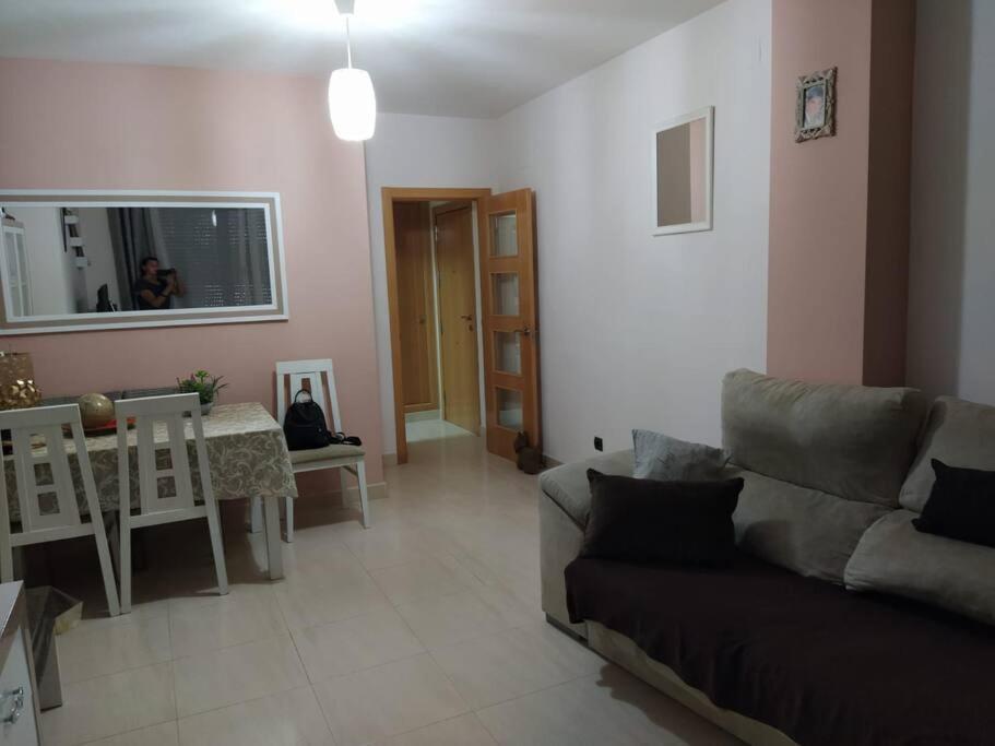 Bajo Puerta De Alcazaba Apartment Retamar  Exterior photo